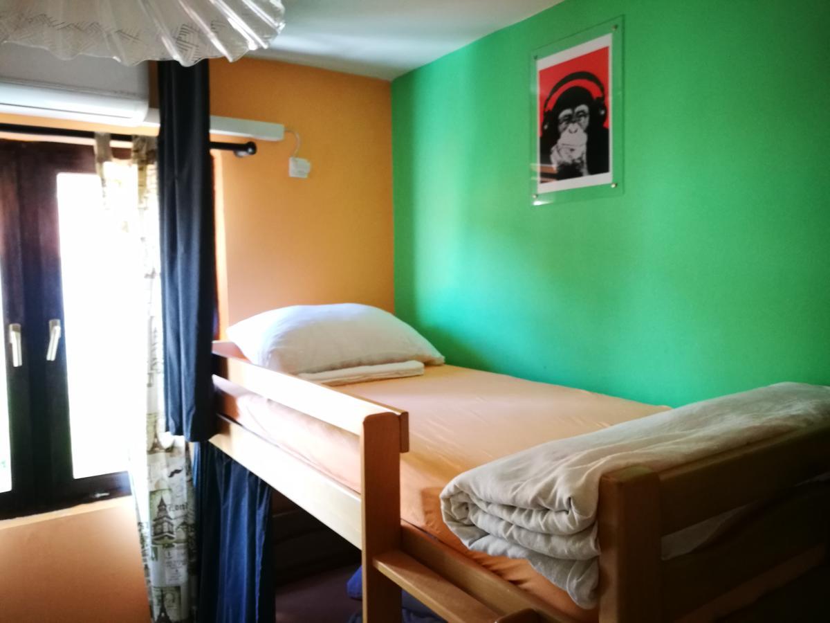 Balkaneros Hostel Mostar Eksteriør bilde